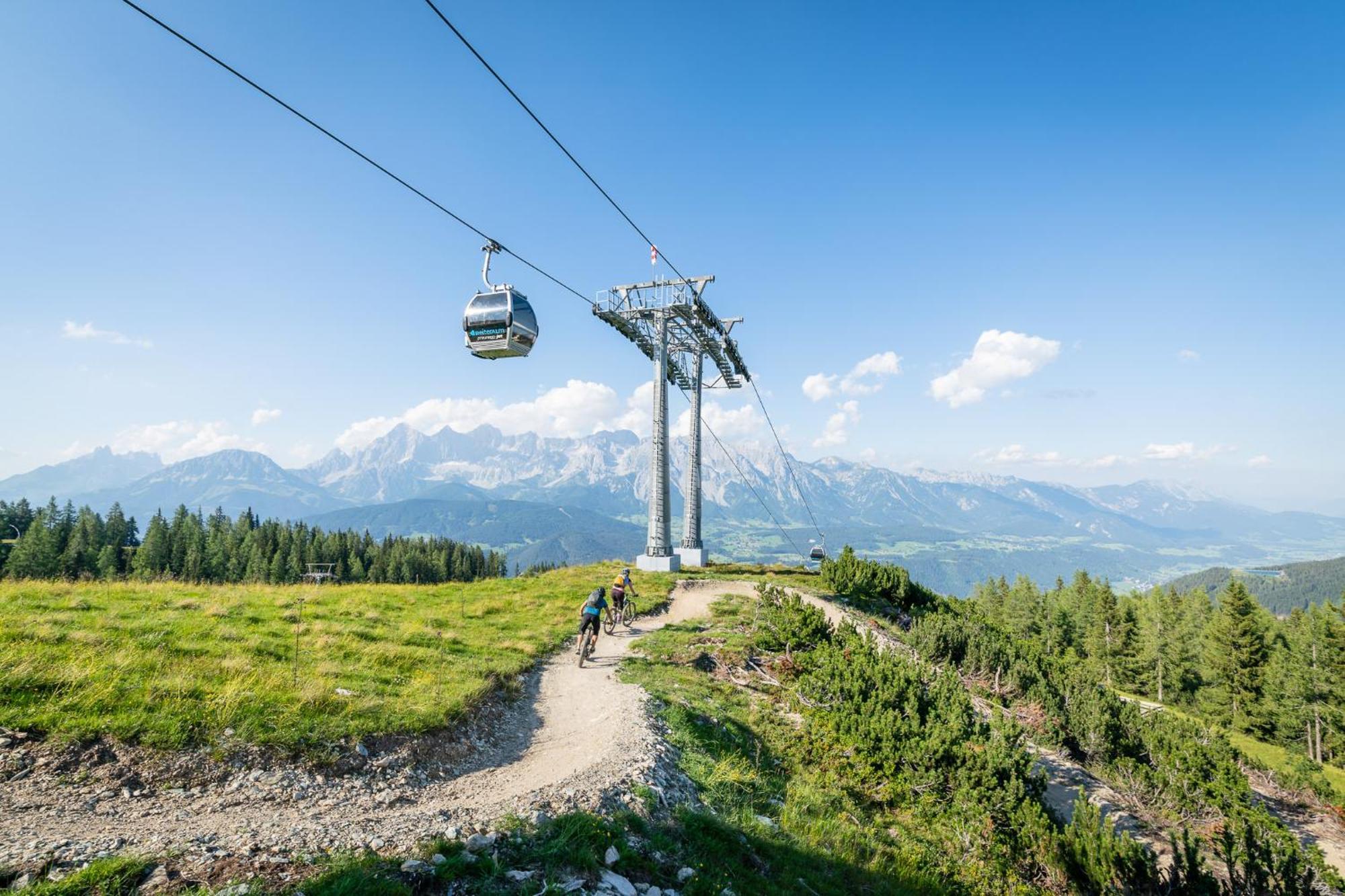 Hoeflehner Premium Gumpen Lodge Haus im Ennstal Exteriör bild
